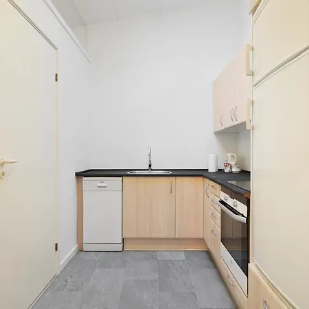 - Charming Oasis In The Heart Of