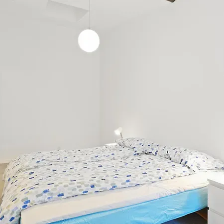 - Charming Oasis In The Heart Of 奥尔堡